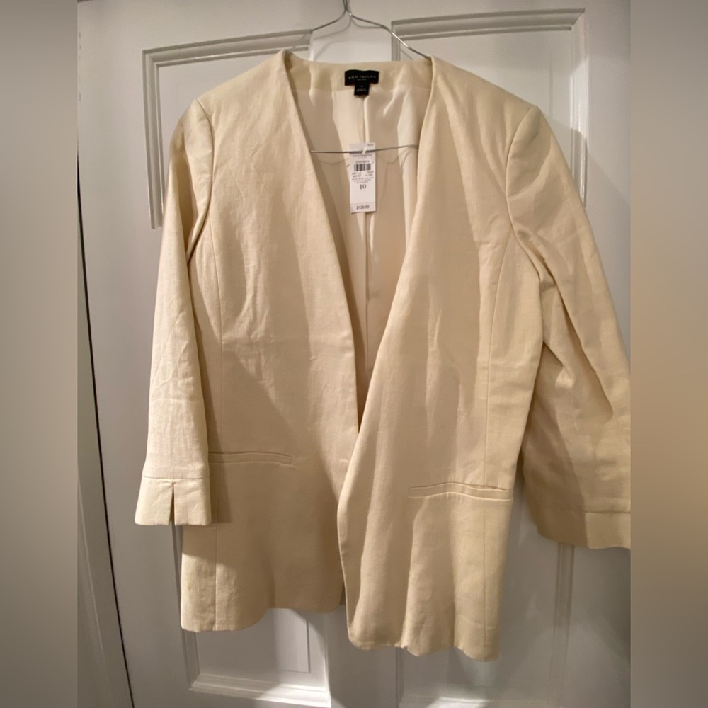 Ann Taylor new blazer